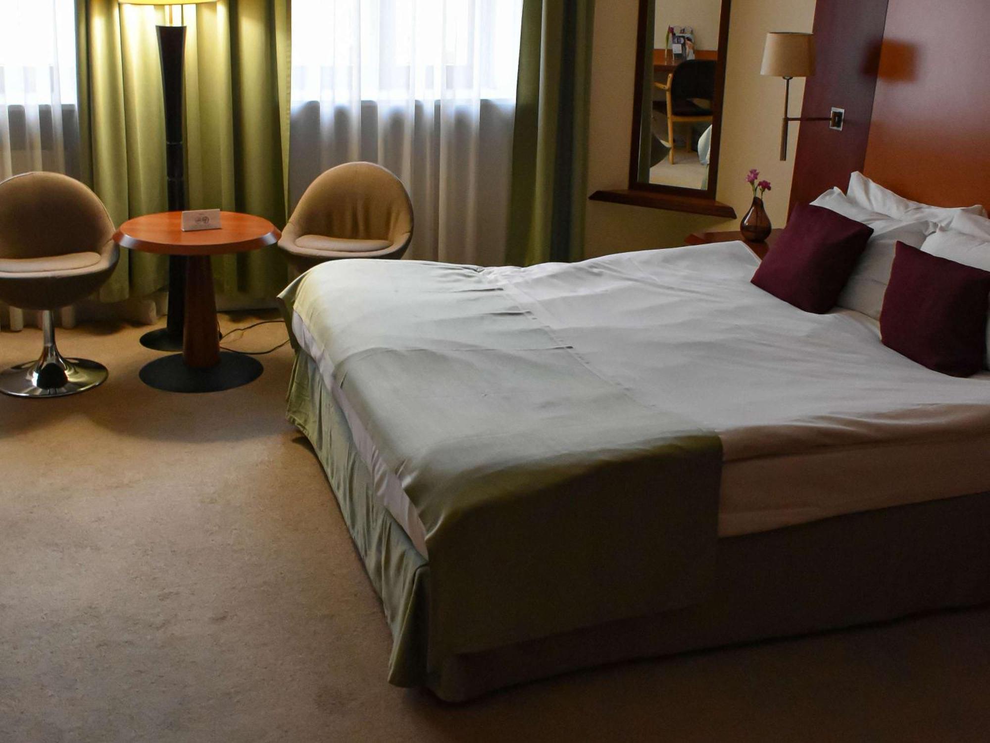 Mercure Opole Buitenkant foto